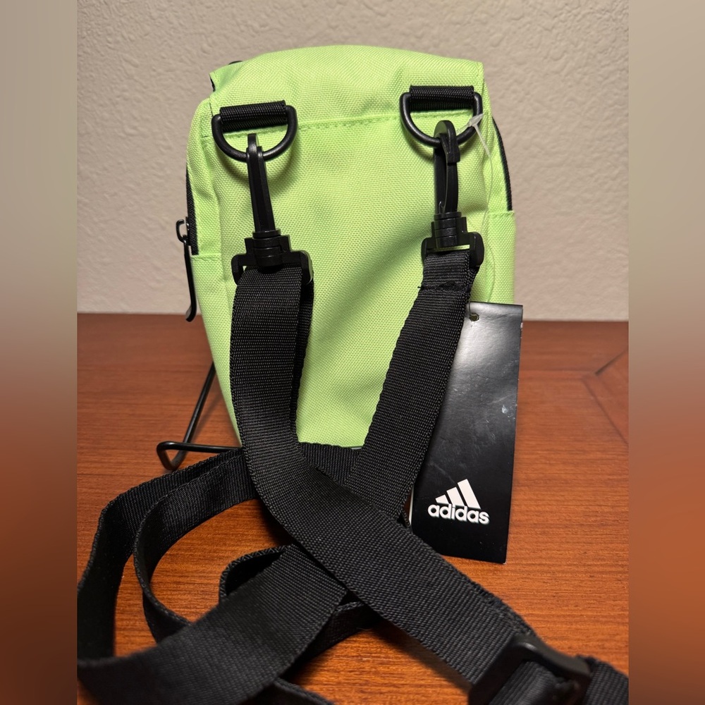 NWT Adidas Mini Over The Shoulder Bag - Picture 2 of 3